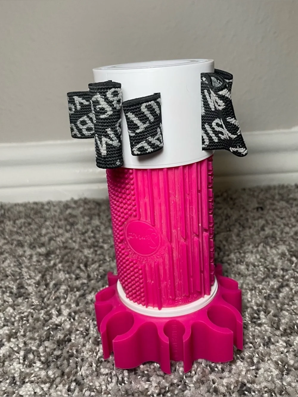 Sigma Beauty Dry N Shape Spa Makeup‎ Brush Holder